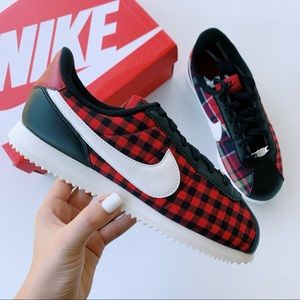 checkered nike cortez